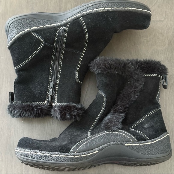 Bare Traps ELLEA Winter Black Suede Booties Faux Fur Lined Size 7M - Picture 6 of 8